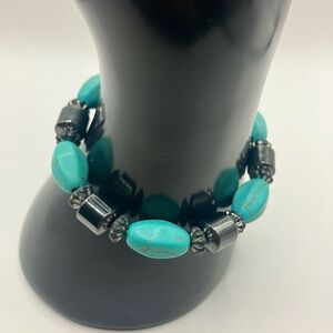 Turquoise and Hematite beaded stretch bracelet